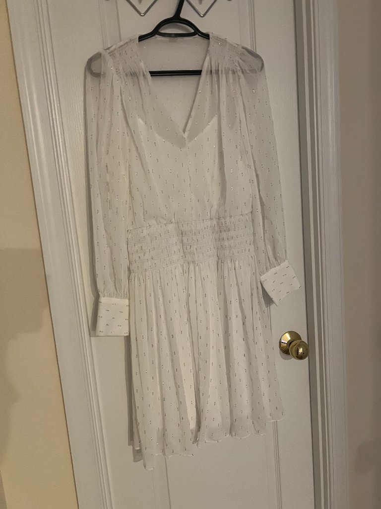 Nwt Calvin Klein White Smocked Dress With Silver Metallic Accents. Size 4